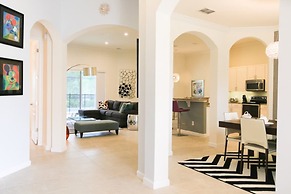 Davenport Homes in Solterra Rst by ADR
