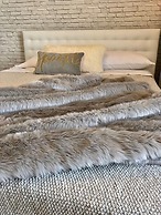 Davenport Homes in Solterra Rst by ADR