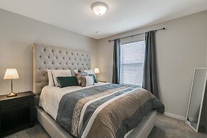 Davenport Homes in Solterra Rst by ADR