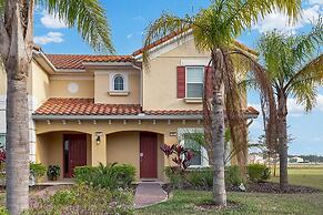 Davenport Homes in Solterra Rst by ADR