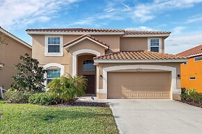 Davenport Homes in Solterra Rst by ADR