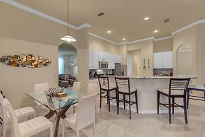 Davenport Homes in Solterra Rst by ADR