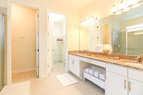 Davenport Homes in Solterra Rst by ADR