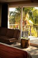 Casa de Mar Hotel And Villas