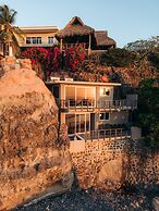 Casa de Mar Hotel And Villas