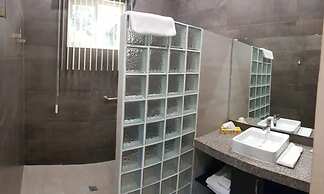 Casa de Mar Hotel And Villas