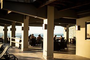 Casa de Mar Hotel And Villas