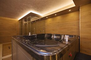 Brilliant Hotel & Spa