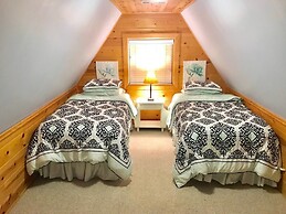 Craftsman Cabin, Granite, Stainless Steel, Holiday Home 3