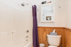 Craftsman Cabin, Granite, Stainless Steel, Holiday Home 3