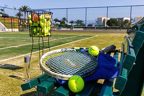 Anissa Beach & Village