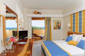 Anissa Beach & Village