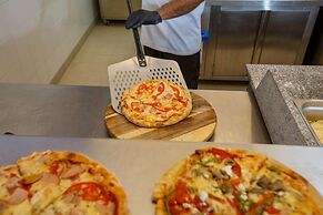 Anissa Beach & Village