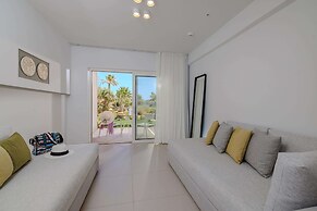 Anissa Beach & Village