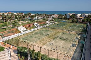 Anissa Beach & Village