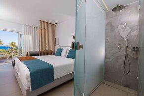 Anissa Beach & Village