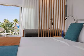 Anissa Beach & Village