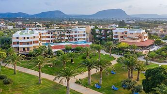 Anissa Beach & Village