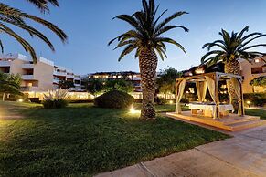 Anissa Beach & Village