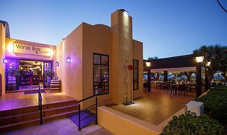 Anissa Beach & Village