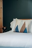 La Villa d'Hélène Chambres d’hôtes et Appartements-Cluses