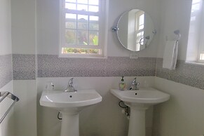 Bermuda Villa Guest House