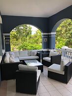 Bermuda Villa Guest House