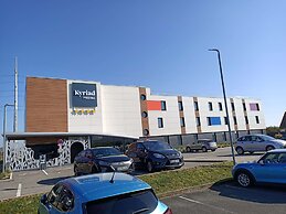 Kyriad Prestige Amiens Poulainville Hotel and SPA