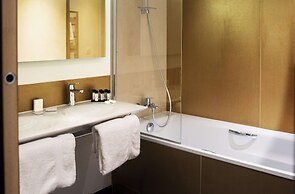 Kyriad Prestige Amiens Poulainville Hotel and SPA