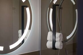 Kyriad Prestige Amiens Poulainville Hotel and SPA