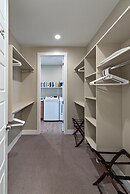 I Could Live Here *Brand New Unit Villa 4