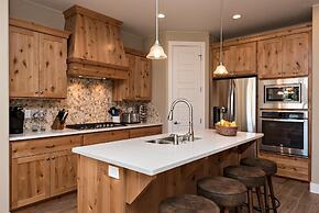 I Could Live Here *Brand New Unit Villa 4