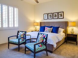 Lions Gate Estate Holiday home 4