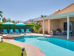 Lions Gate Estate Holiday home 4