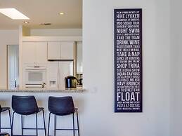 Lions Gate Estate Holiday home 4