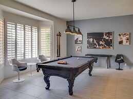 Lions Gate Estate Holiday home 4