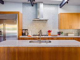 Modern Monte Vista Holiday home 4