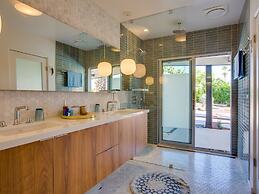 Modern Monte Vista Holiday home 4