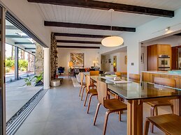 Modern Monte Vista Holiday home 4