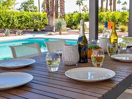 Modern Monte Vista Holiday home 4