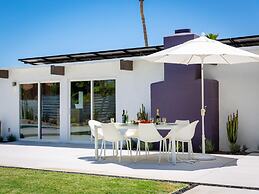 Bubble Gum Modern Holiday home 3