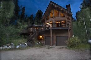 Black Bear Lodge Holiday Home 4