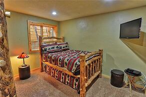 Black Bear Lodge Holiday Home 4