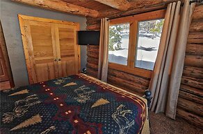 Black Bear Lodge Holiday Home 4