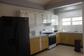 Ladyville 2Bed 2Bath