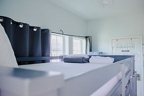 Wanderstay Houston Hostel