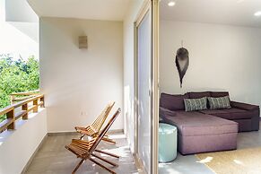 Condo Complex with an Alluring Pool & Tropical Vibes by Stella Rentals