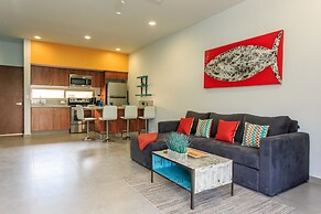 Condo Complex with an Alluring Pool & Tropical Vibes by Stella Rentals