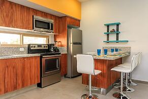 Condo Complex with an Alluring Pool & Tropical Vibes by Stella Rentals