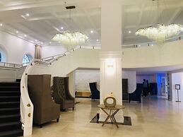 Soleil Apartments at The Alexander